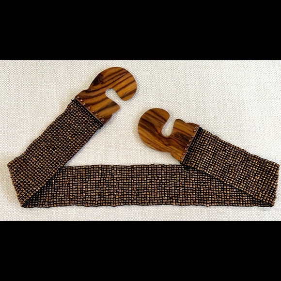 Bronze Beaded stretch belt with wooden buckle - Picture 1 of 2